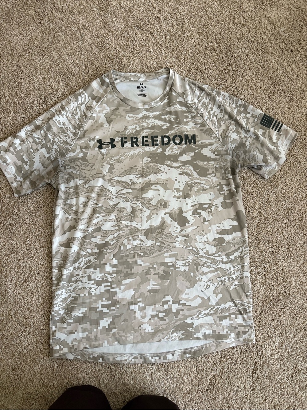 Under Armour Men's Freedom Camo Short Sleeve Tee - Tan & White
